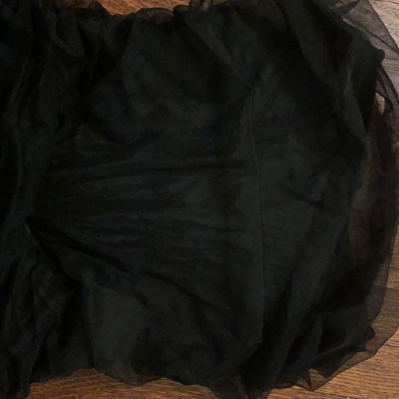 NWT PrettyLittleThing Bodycon Ruched Dress - Picture 2 of 5